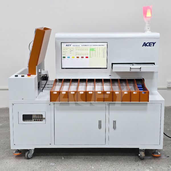 Automatic Cylindrical Battery OCV IR Sorting Machine For 18650 21700 26650 32700