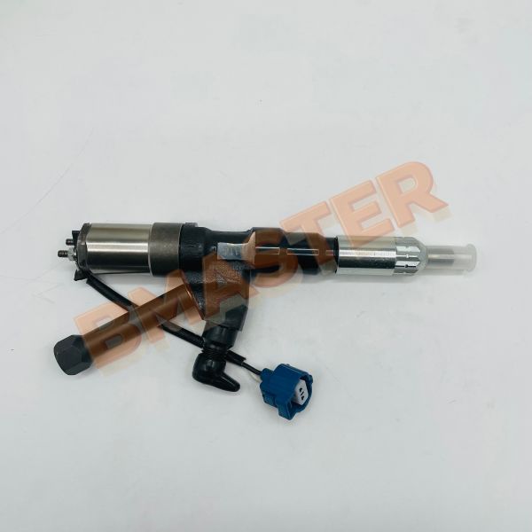 095000-0400 Model Densoo Injector Fuel Injector Compatible With P11C Engine And 6 Months Warranty