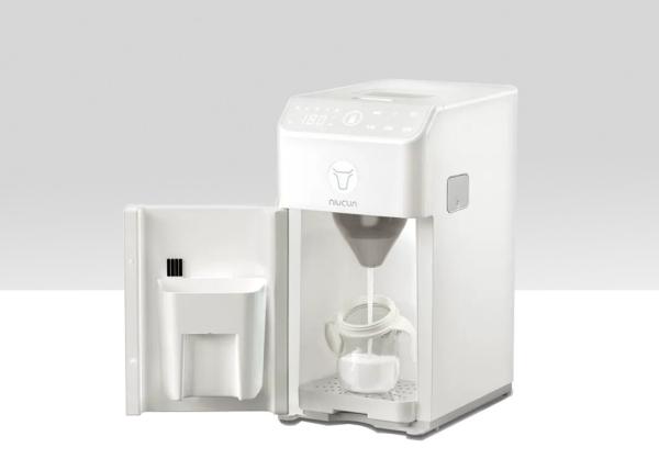 FM-202 1.8L Electric Milk Frothers Machine 1800W Baby Formula Dispensers And Mixers