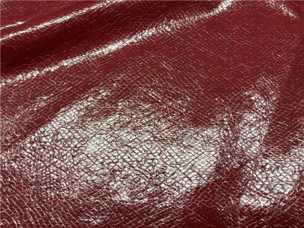 Shining Snake Skin Embossed Pu Leather 0.65mm Thickness For Ladies Jacket / Dress