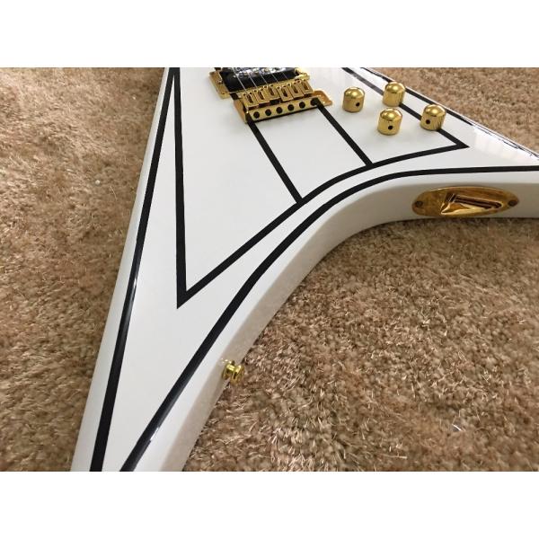 jackson custom guitar White color Golden hardwares Blocks inlay on rosewood fingerboard flying v electric guitar 6 strin