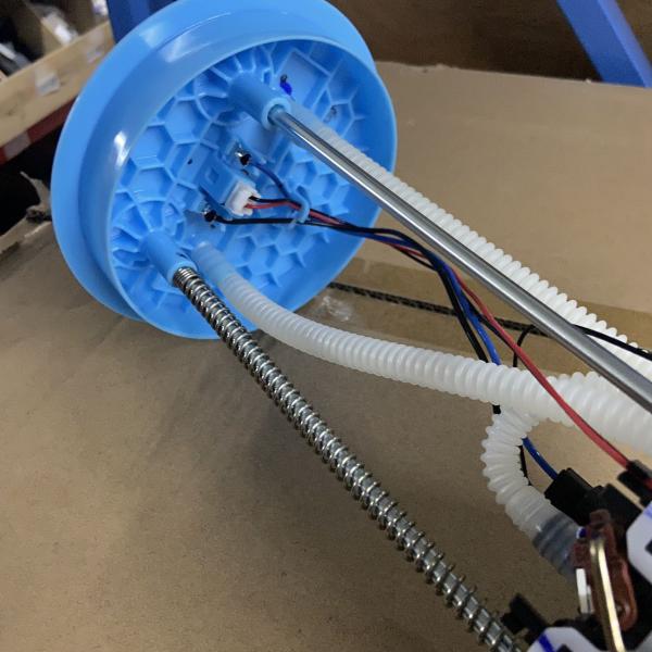 Montagem de bomba de combustível 2018-2019 para Maxus T60 T70 2.0 gasolina T70 OE C00049633