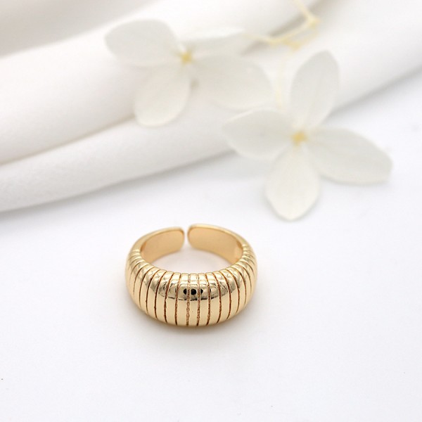Fashion Design Adjustable Jewelry Ring 14K Gold Plated Straight Line Pattern Large Cow Horn Circular Opening Ring