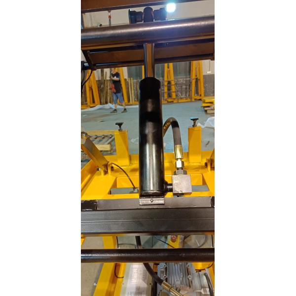 RAL1028 1500mm Hydraulic Mobile Scissor Lift Table Q345B Industrial Hydraulic Lift
