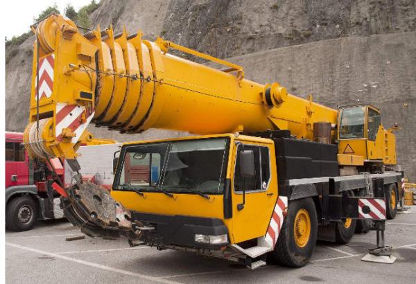 35-TonTruck Crane cVXCT35 Heavy Construction Machinery  42m Long Boom Length