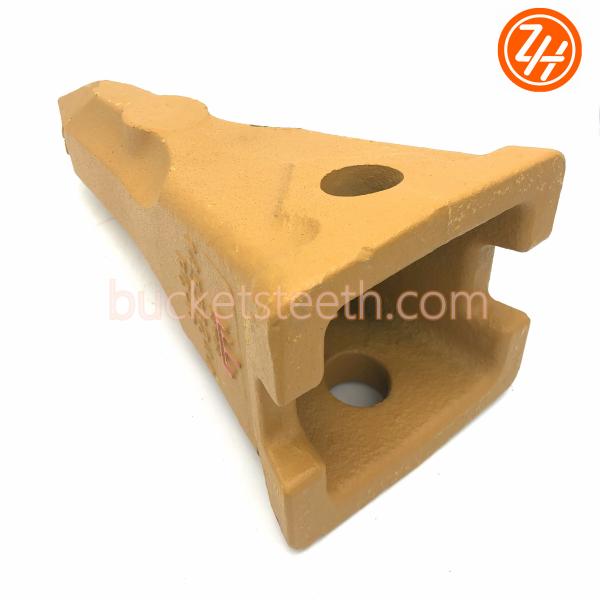 14553244RC Volvo Bucket Teeth , EC460RC Excavator Rock Teeth With Ribbed Top