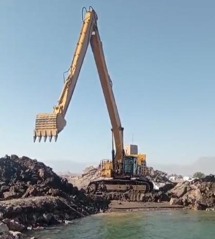 Excavateur de marécage à longue tige de 40 pieds avec flottation