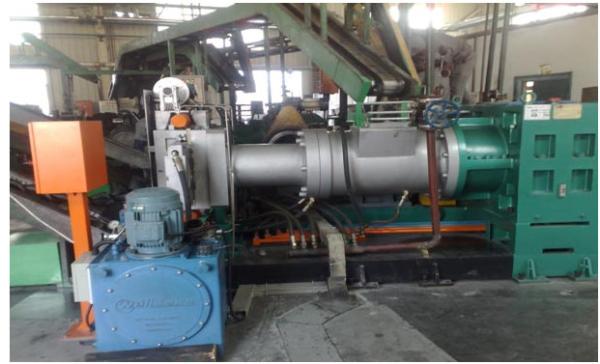 High Output Pvc Single Screw Strainer Extruder With Double Head Strainer