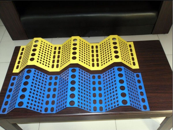 Galvanized Three Peak Anti Wind Dust Net Mesh Perforated Metal Screen Wall