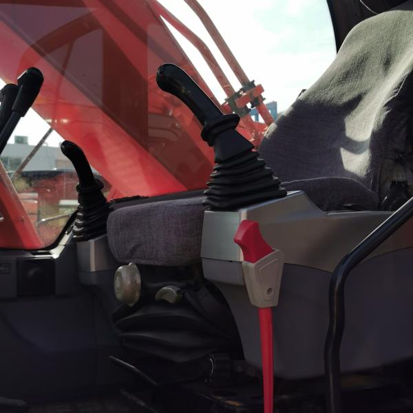 151KW DOOSAN Engine DOOSAN DX300LC DOOSAN DX300-9C Excavator for Sale