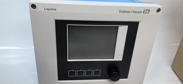 Transmisor Endress Hauser Liquiline CM442 de 1-2 canales con entrada Memosens, IP66 / IP67