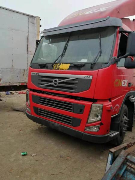                  Used Trailer Head Volvo FM 400 in Perfect Working Condition with Reasonable Price. Motor Tractor Volvofh400, HOWO-A7 375 for Sale;             