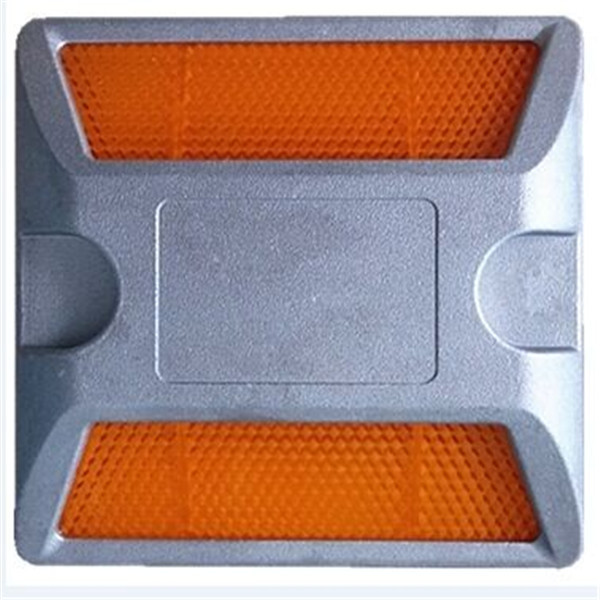 ROADSAFE Aluminum Road Stud With Double Reflectors Reflective Cat Eyes Road Marker Light For Enhanced Traffic Safety