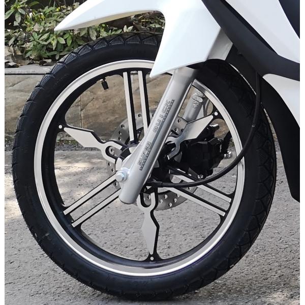 White Color Super Cub Motorcycle Gasoline Fuel 80km/h Max Speed Chain Drive