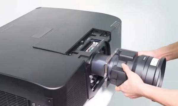 20000ルメン 4Kレーザー 3LCDプロジェクター 高画質デジタル映画3D 組み込み3D ビジネス・教育用ホログラムプロジェクター