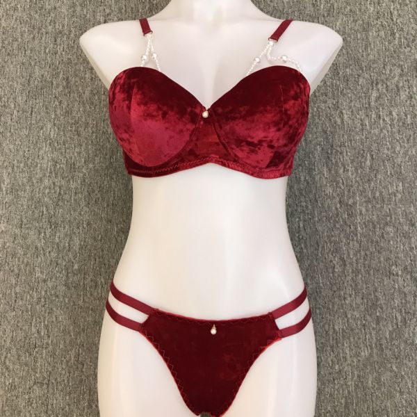 Foreign Trade Wholesale Underwear Women's Bra Underwire Velvet Bra Set Pearl Decoration Bra Underwear Panty Set