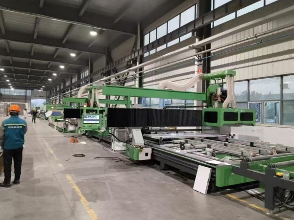 Profil d'aluminium à double fuseau, usinage CNC, carte en aluminium plastique