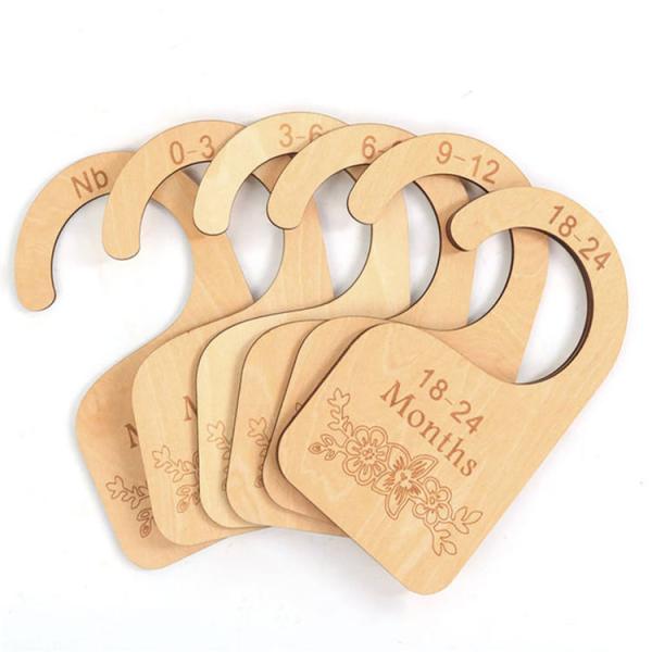 Hot Selling Eco-friendly Wooden Baby Closet Dividers Hanging Set  For Newborn Gift