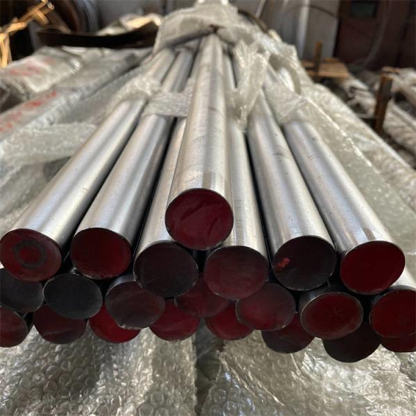 Barra redonda brilhante de aço inoxidável com 2 m de comprimento