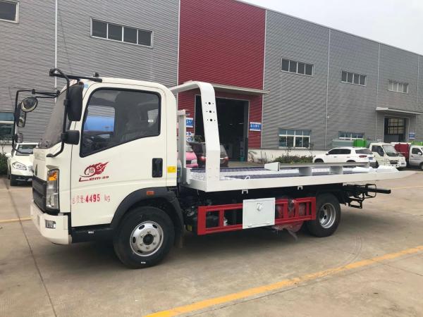 Sinotruk HOWO 4tons Flatbed Tow Truck 4ton 3-7t One-Towing-Two Platform Wrecker Heavy Duty Truck