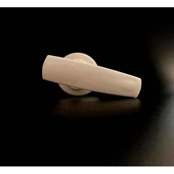 Bomba de loción de cierre de plástico con nervadura blanca 28/410 personalizable con certificación ISO