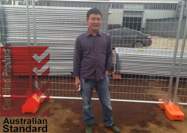 UK standard 38mm vertical tube and horizontal tube 25mm temp construction fence panels 2045mm*3450mm rental fence panels
