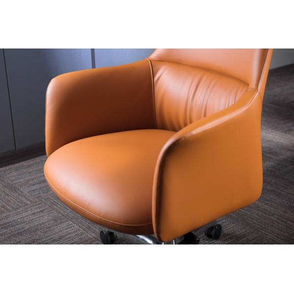 Posiciones rotatorias de cuero auténticas de la silla 3 que cierran la inclinación trasera de 135 grados con los apoyabrazos