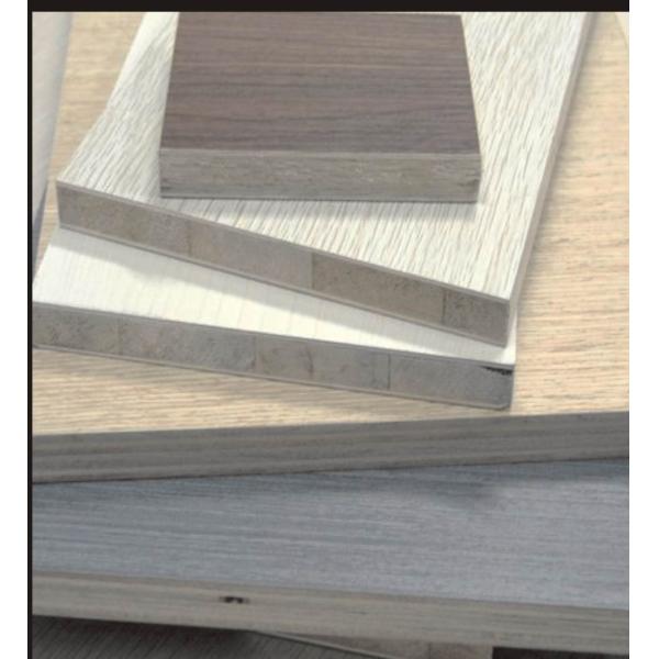 Moisture-Proof Low Density E1 E2 Melamine Mdf Board For Furniture Packing Office Building