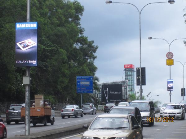 Contrôle de Sheenled wifiless, 4G, 3G, GPS, usb, panneau d'affichage de publicité mené extérieur du hub 75