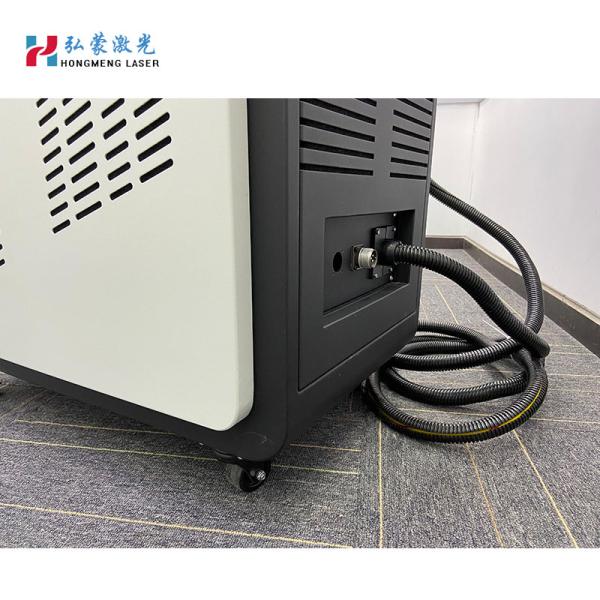 Handheld fiber laser surface rust cleaning laser cleaner on oil/paint