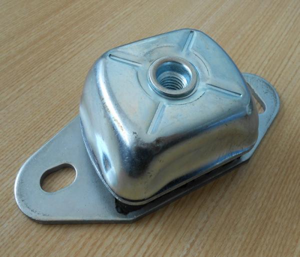 Los soportes de choque de goma marinos superficiales lisos/el motor anti de la vibración monta