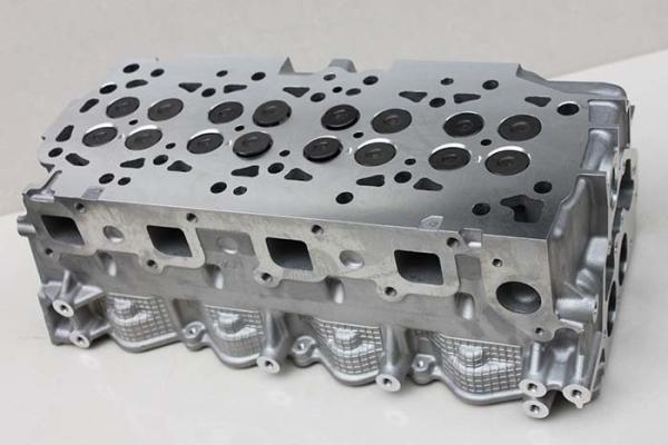 YD25 Complete Cylinder Head Assembly For NISSAN 11039EB30A 11039EC00A 11040EB300