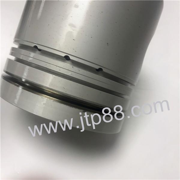 Komatsu 4D95 Diesel Engine Piston For Excavator / Auto Car 6204-31-2121