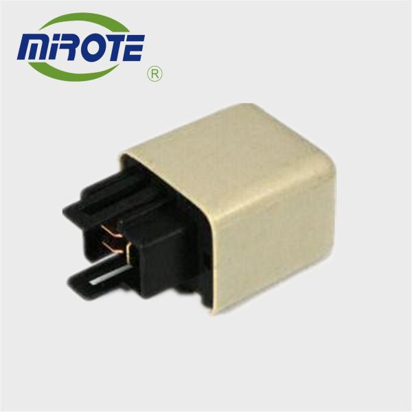 JAC Truck Cabin Parts Power Relay 95220-88500 MC843786 MC854954 18Z8DK MC856359 MC848962 Relay Device