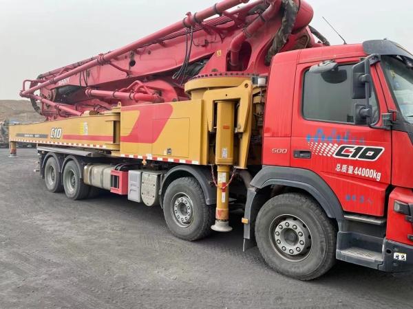 60m Volvo Chassis Concrete Boom Pump Planta de mezcla de hormigón utilizada para una alta productividad