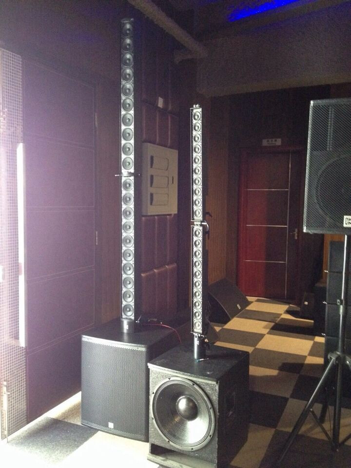 Waterproof Bluetooth Column Array Speakers Neodymium 2-channel Output