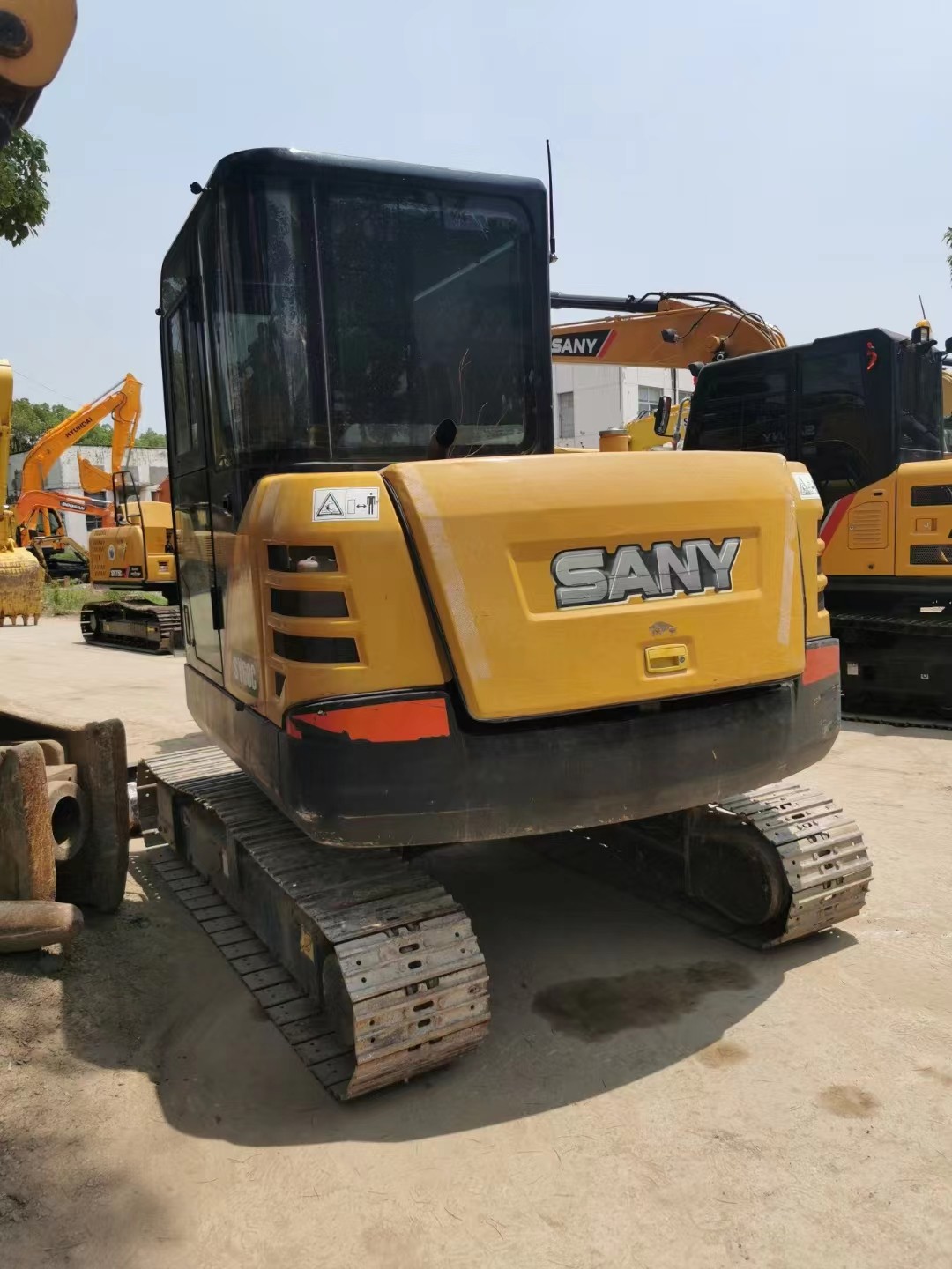 Использованные строительные машины Sany SY60C Crawler Excavator 6 тонн