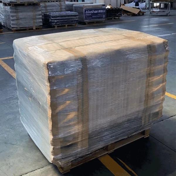 Multi-Layer Protective Film Stone Coated Roof Tiles Long-Lasting And Non-Combustible Material