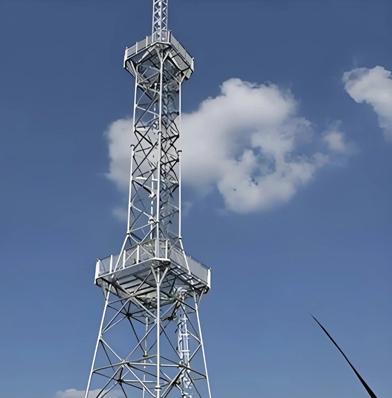 Anti Corrosion Telecommunication Towers Hot Dip Galvanized Steel Tower