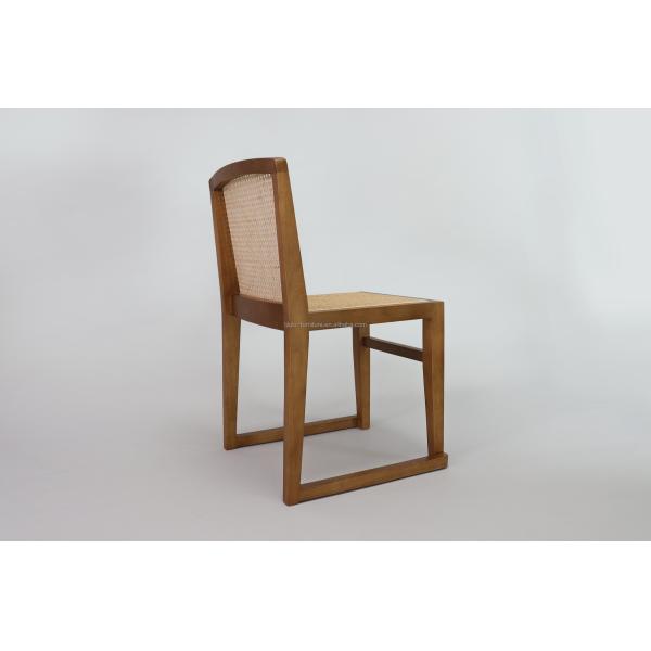 Stackable Wicker Chair with Rattan Back and Solid Wood Seat for Wedding Outdoor Cafe Dining Room Furniture