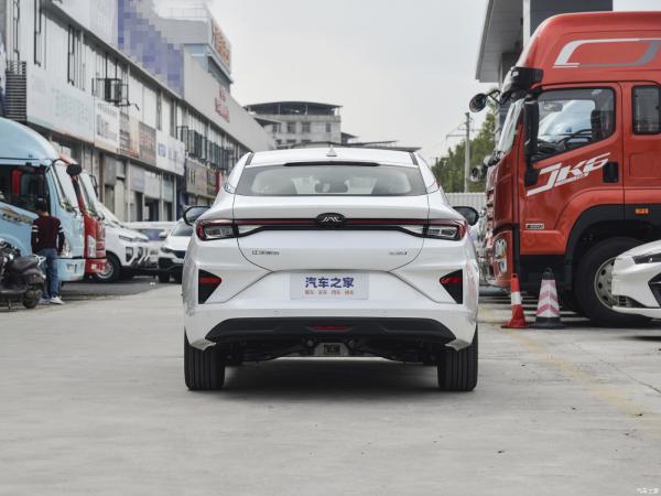 2024 Energy Vehicle Facelift iPao T Exclusive Version 460KW 100% Electricity Left Drive