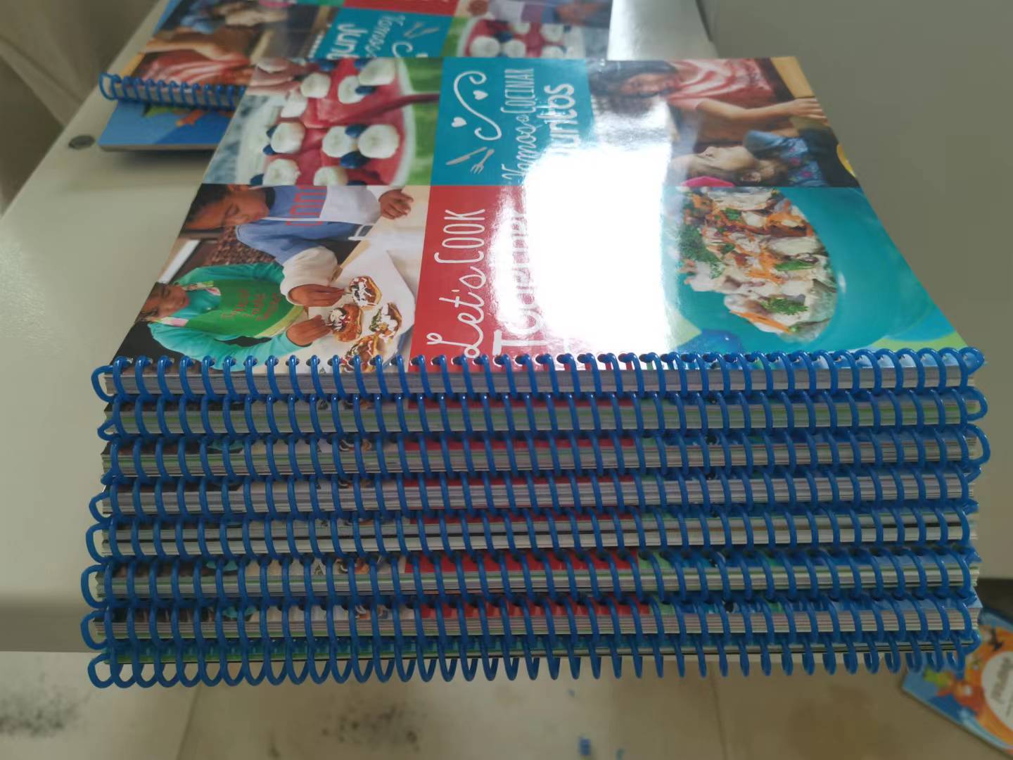 Plastic Coil Binding Machine For Stationery With Easy Adjustment And Stable High Speed