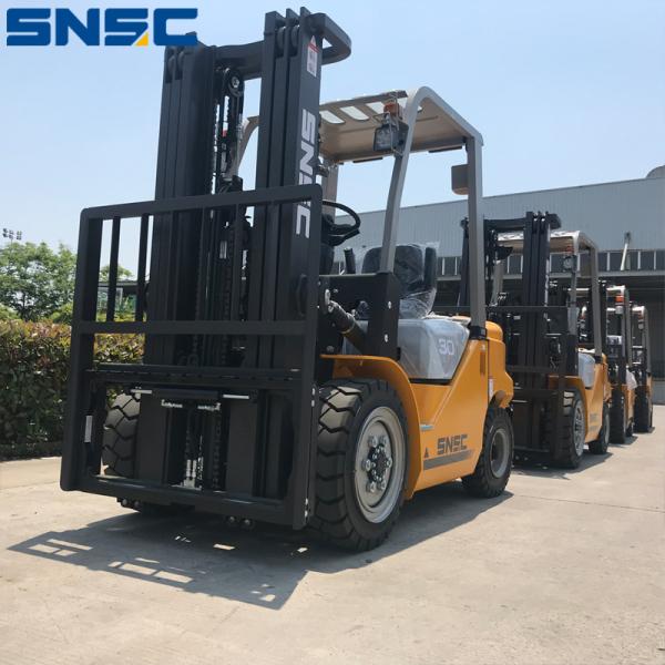 Heavy Forklift 2.5ton 5000pound Lp Gas Forklift LPG Petrol Forklift with Nissan Engine