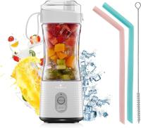 Un mélangeur compact et portable avec six lames pour le mélange de broyage et d'autres tasses de brasage