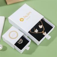 Boîtes à tiroirs rigides d'estampage en feuille de luxe Emballage cadeau bijoux boîte logo personnalisé