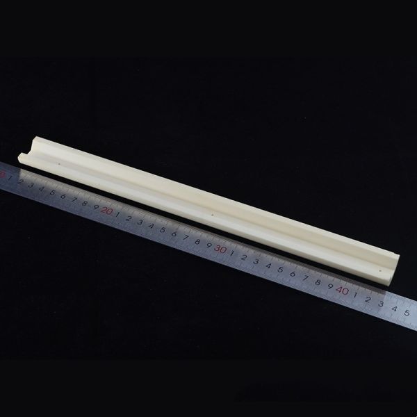 Alumina Ceramic 95% 99% Al2o3 Bush Insulator Parts High Hardness Purity
