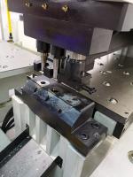 A máquina de perfuração hidráulica 3 da placa do CNC da máquina de perfuração da placa do CNC morre - estações