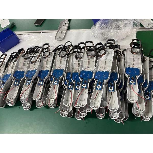 Золото испытывая батареи AA детектора 2 безопасностью Z620S ручные