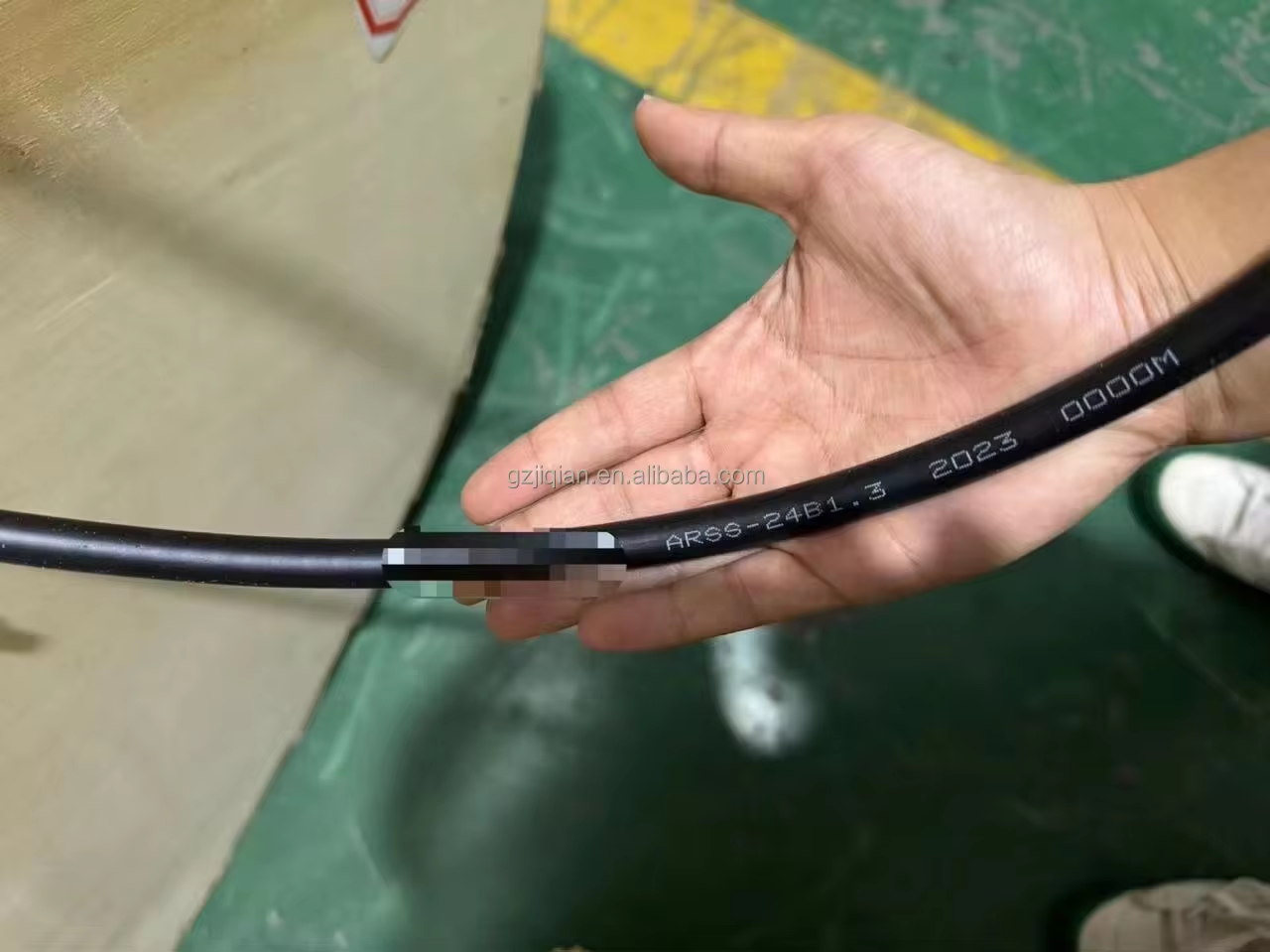 OEM Aerial ADSS Single Jacket 96 Core Single Mode Fiber Optic Cable 1km Цена для различных напряженных линий электропередач