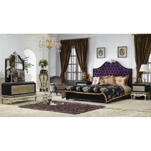 OEM ODM ISO14001 Luxury Style Classic Wooden Bedroom Set 4 Piece Customized